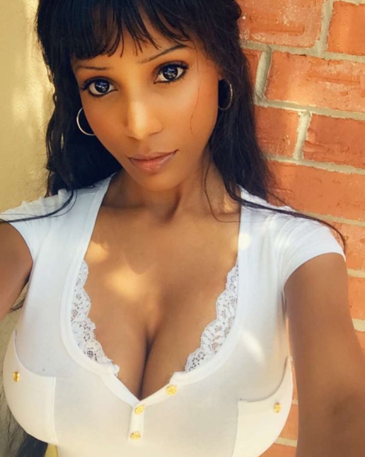 Красивые негритянки с большой грудью