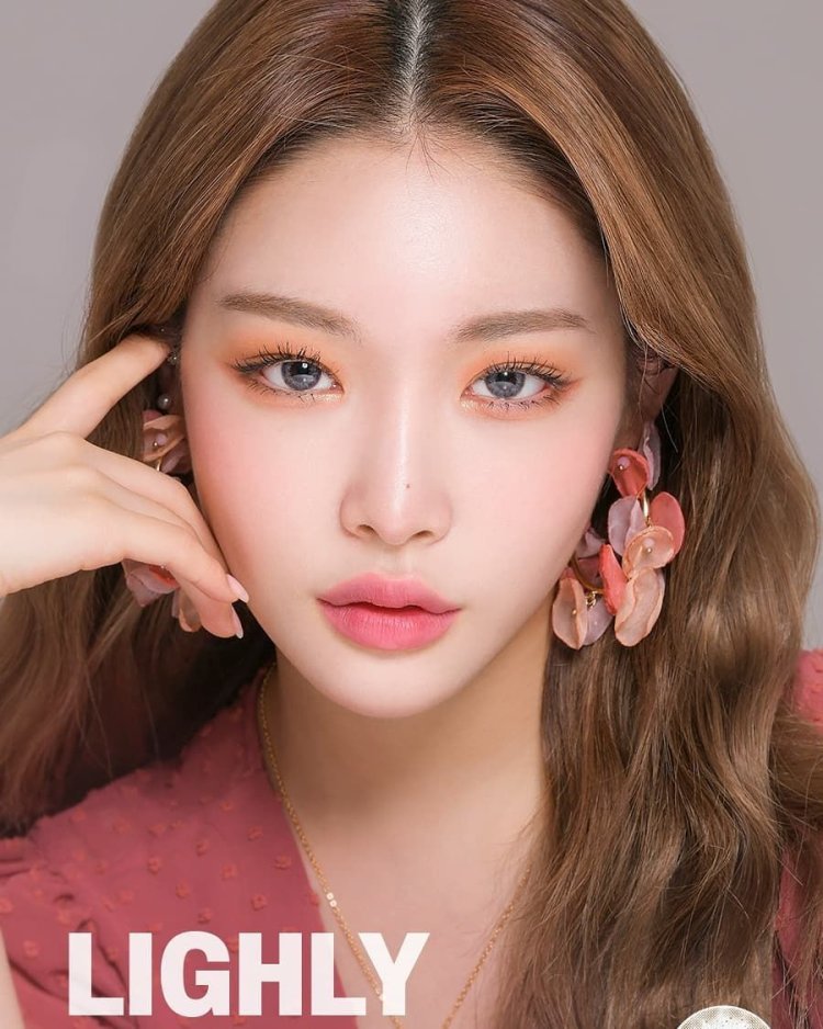Chungha без макияжа