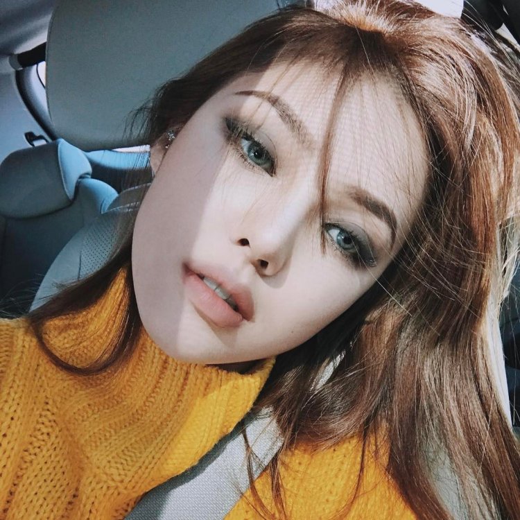 Pony блоггер корейский