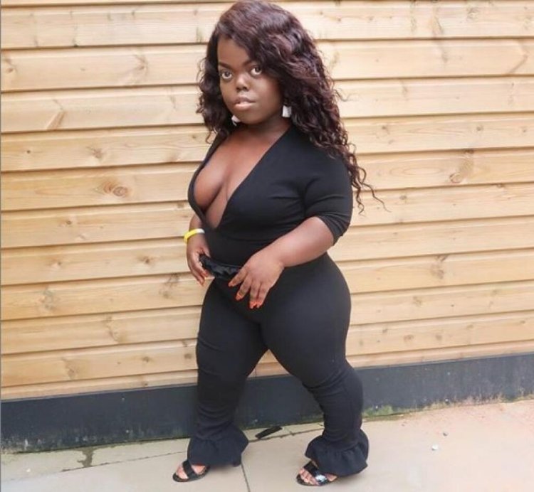 Виктория Абрахам Биг асс