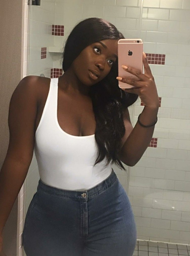 Толстые негритянки ебутся