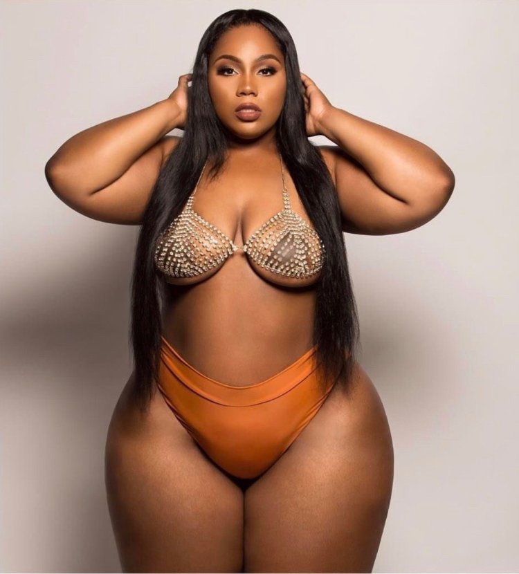 Даниэль Николь мулатка