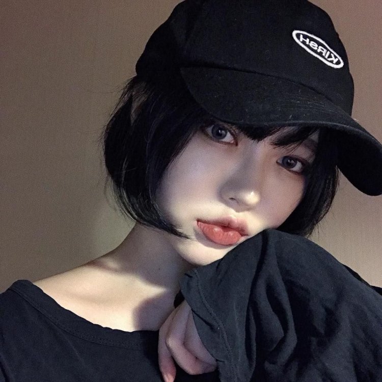 Korean ulzzang девушка с каре