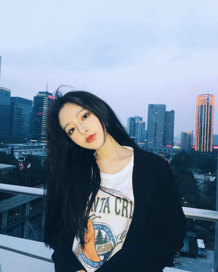 Ulzzang Карина