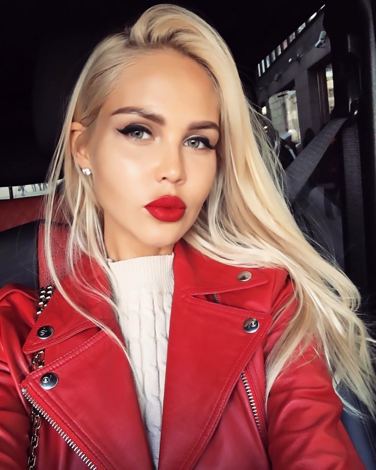 Мария Погребняк-Шаталова