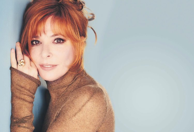 Mylene Farmer lemprise