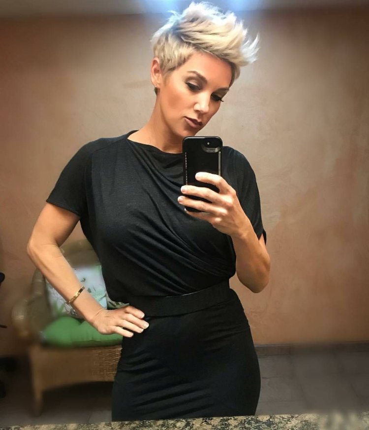 Анна Шульгина Пикси