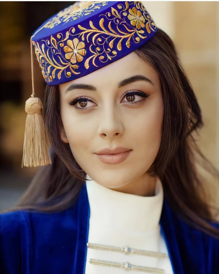 Крымская татарка Эминэ