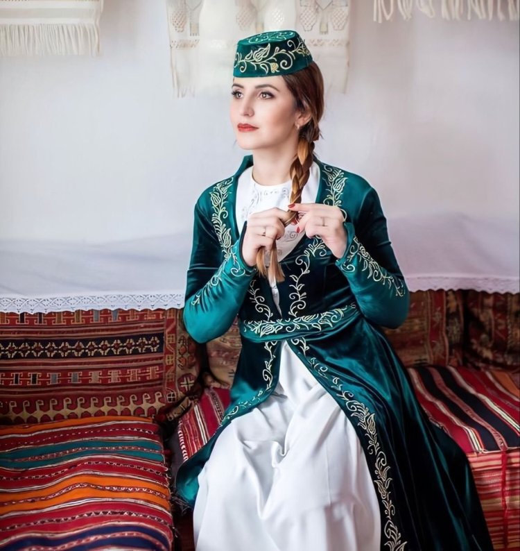 Я Крымская татарка