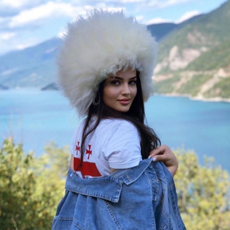 Грузия люди девушки