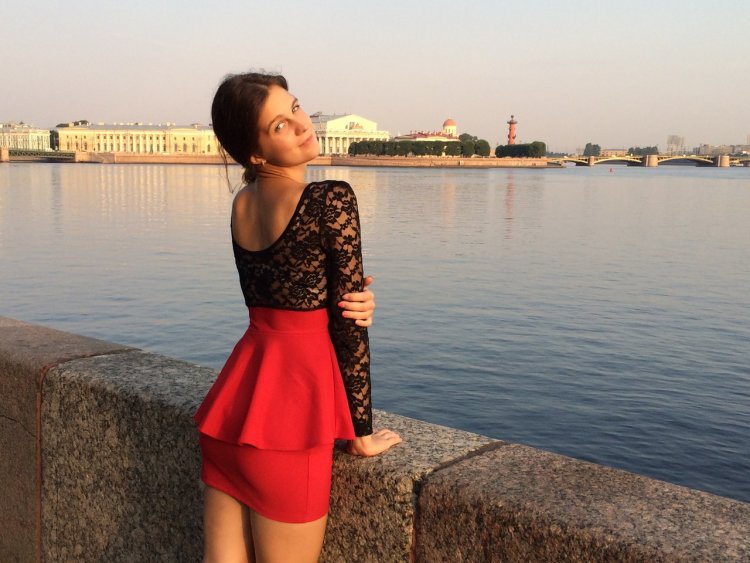 Девушки Санкт-Петербурга
