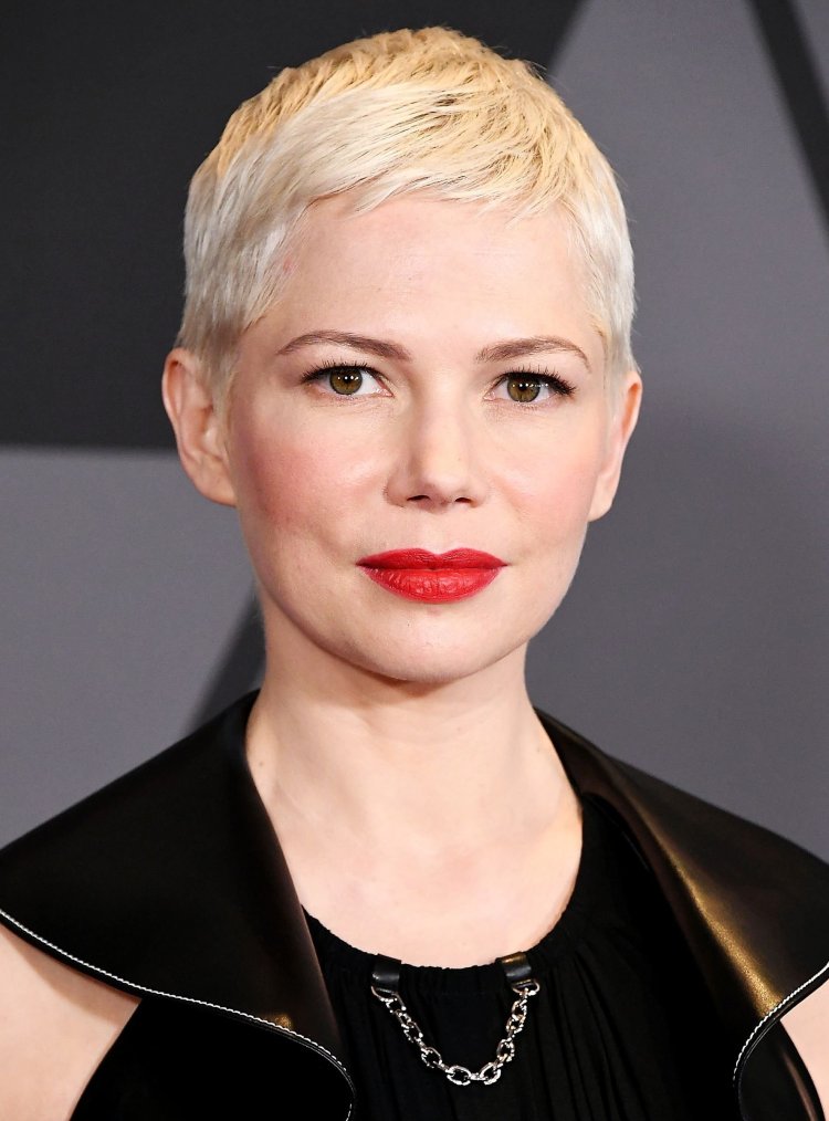 Мишель Уильямс стрижка