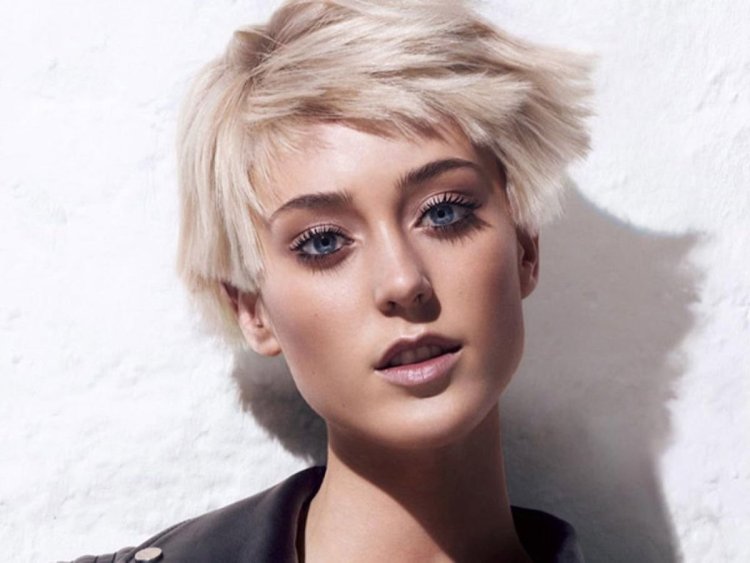 Пикси седой блонд