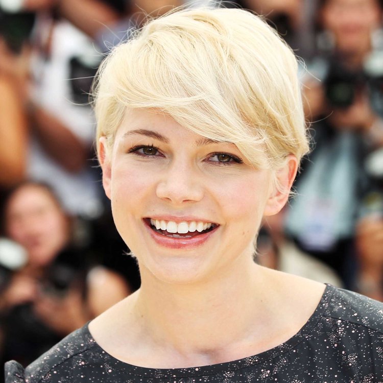 Мишель Уильямс блондинка