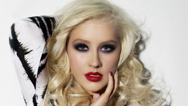 Christina aguilera