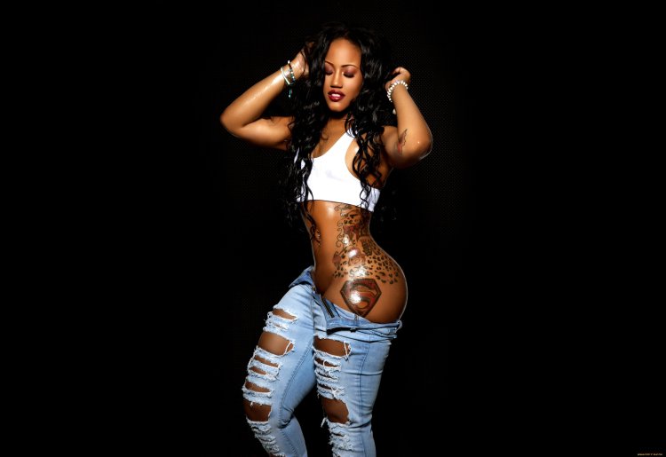 Келли Джонсон ebony