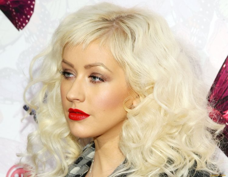 Christina Aguilera певица 1999