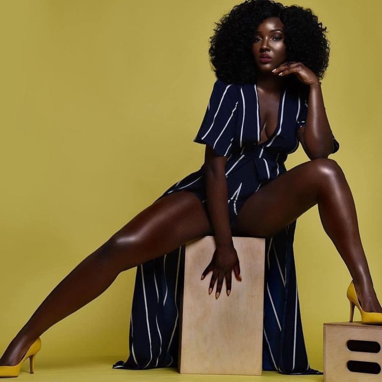 Чернокожая модель