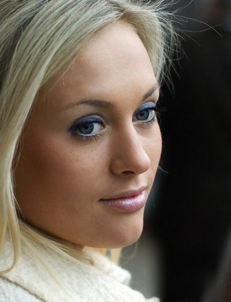 Анна Шаркунова