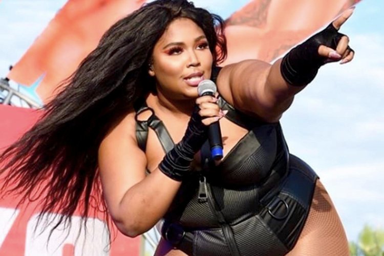 Американская певица Мелисса Вивиан