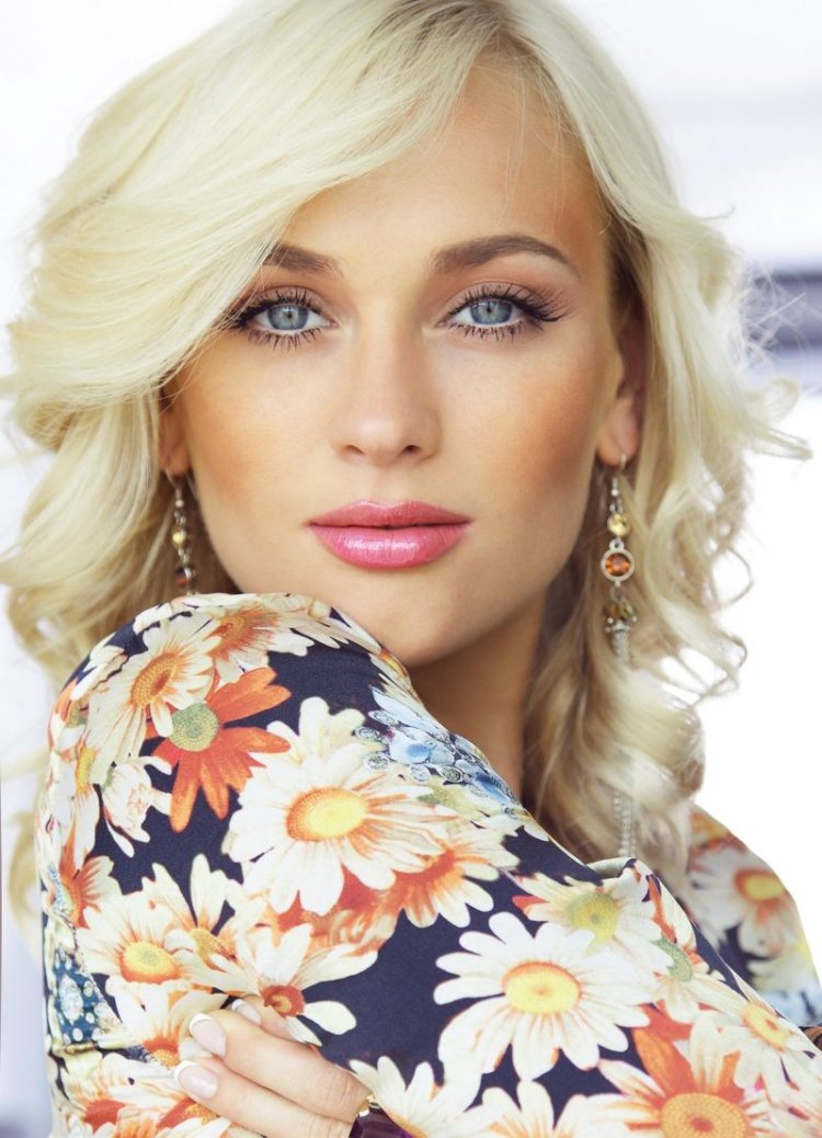 Белорусская певица Анна Шаркунова