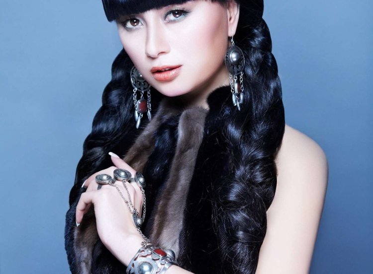 Мадина Садуакасова фотолары