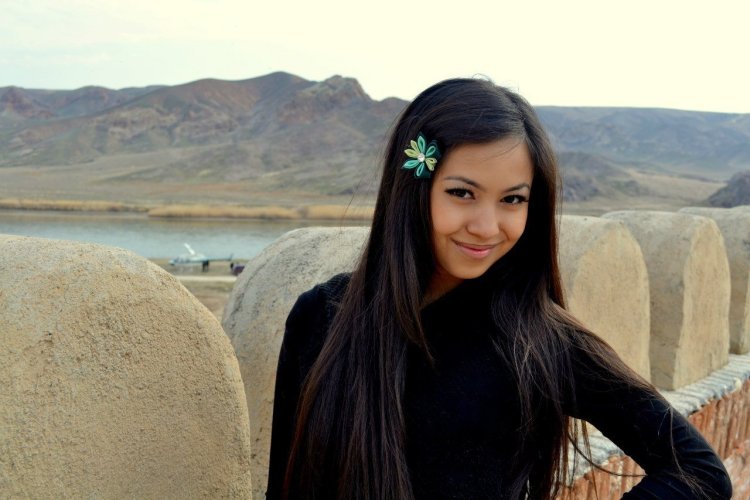 Асанова Камила