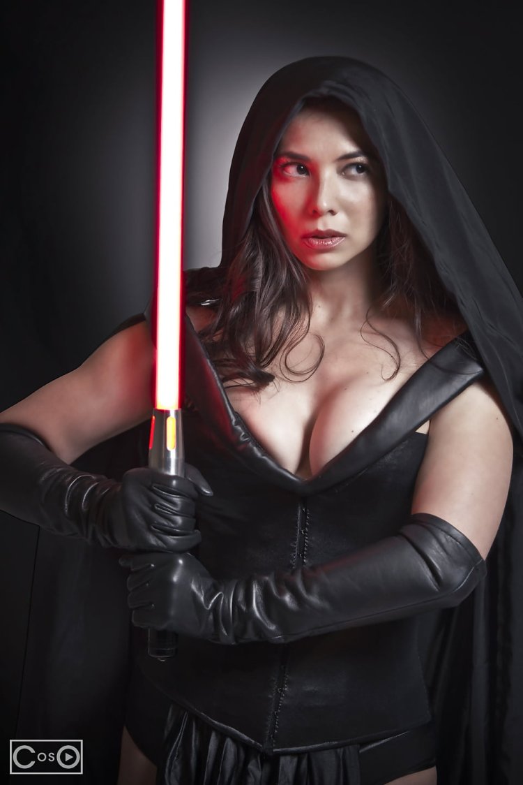 Джессика Нигри Kylo Ren Cosplay