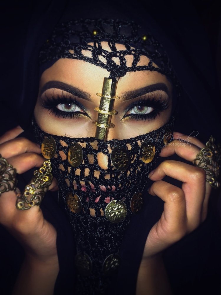 Сабина Байсакова восточные глаза