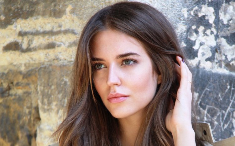 Clara Alonso модель