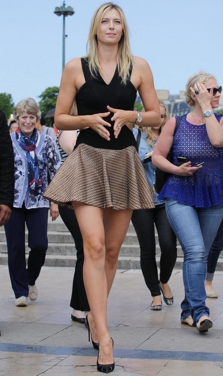 Мария Шарапова Mini skirt