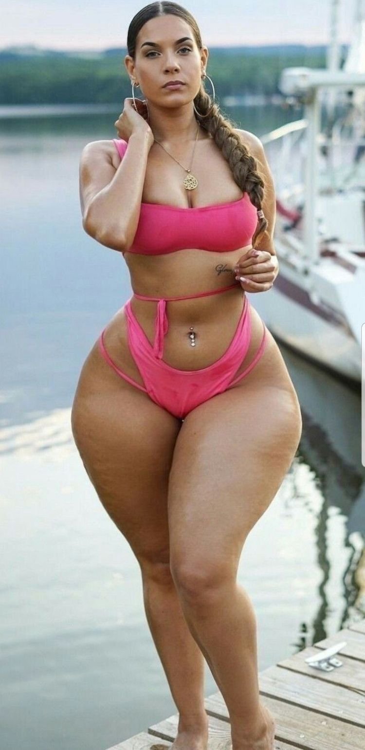 Amirah Dyme в купальнике 2020