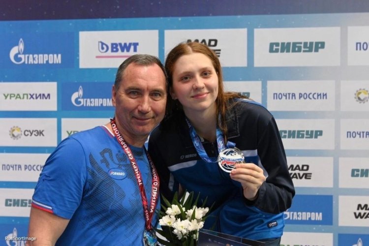 Клепикова дарья плавание