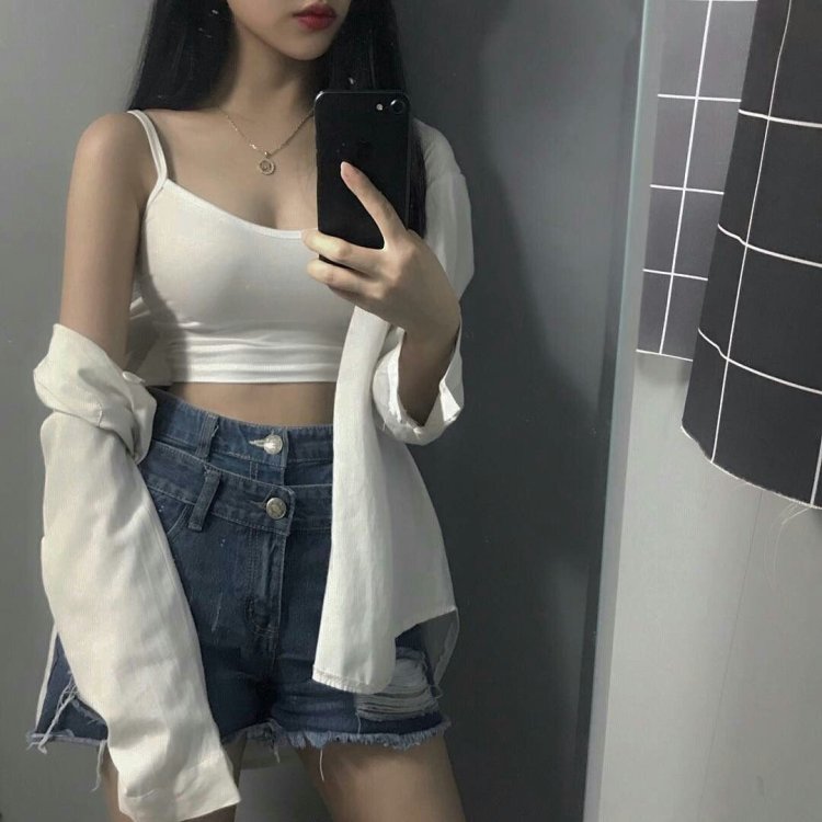 Корейская одежда для девушек без лица неприличное