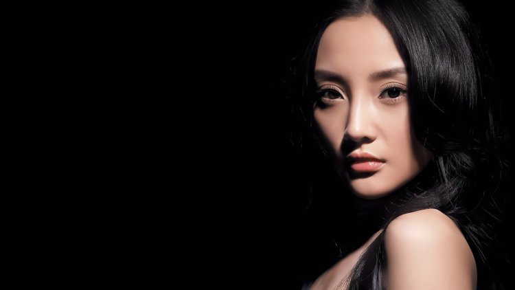 Модели азиатской внешности