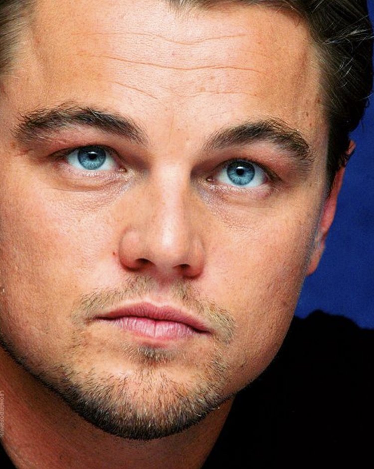 Леонардо ди Каприо цвет глаз