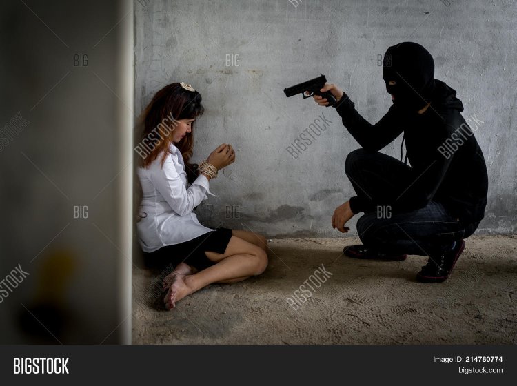 Бандиты похитили девушку