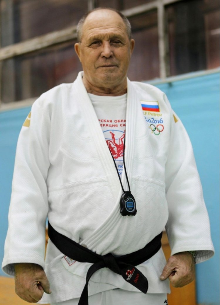 Юрасов Николай Николаевич тренер дзюдо