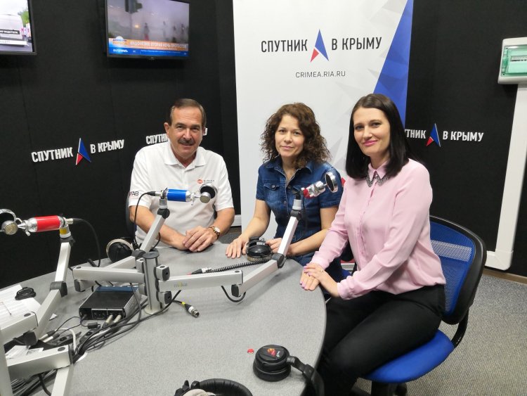 Радиостанция Спутник сотрудники