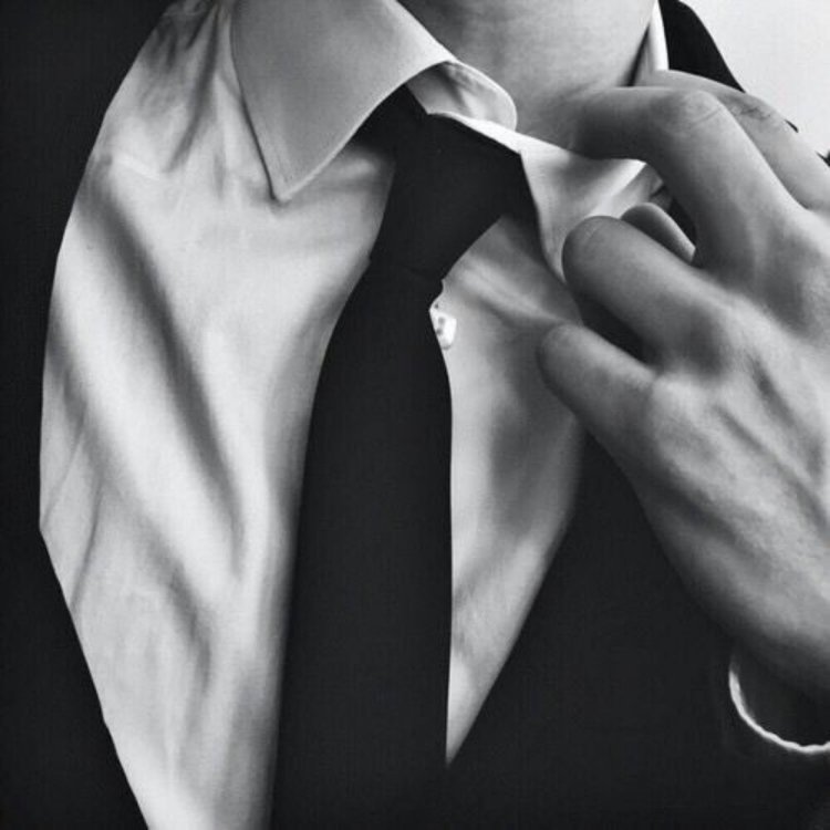 Мужчина в черном Эстетика