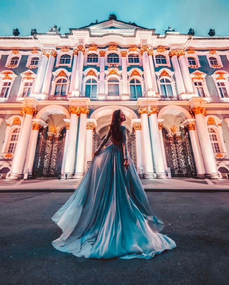 Красивые девушки Петербурга