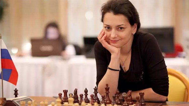 Александра костенюк шахматистка