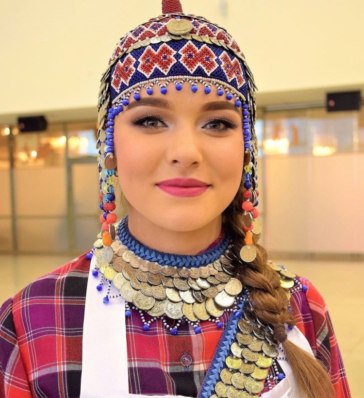 Хушпу национальный головной убор Чувашии