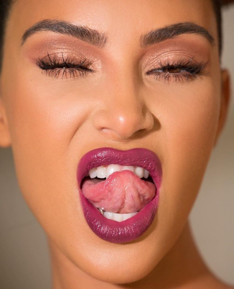 Губы Ким Кардашян