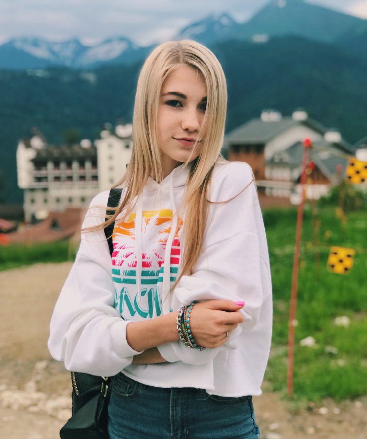 Саша Набатчикова