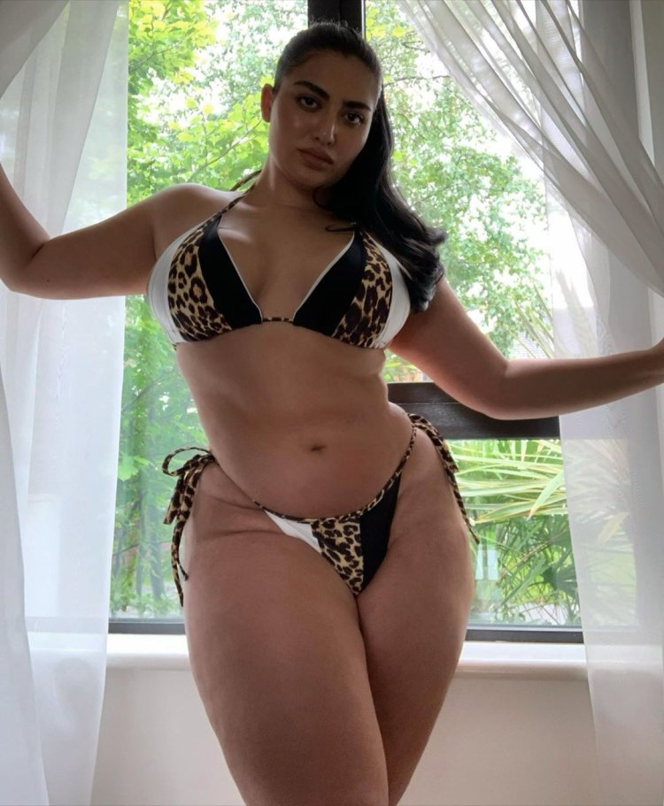 Plus-Size модель Ирена Дрези