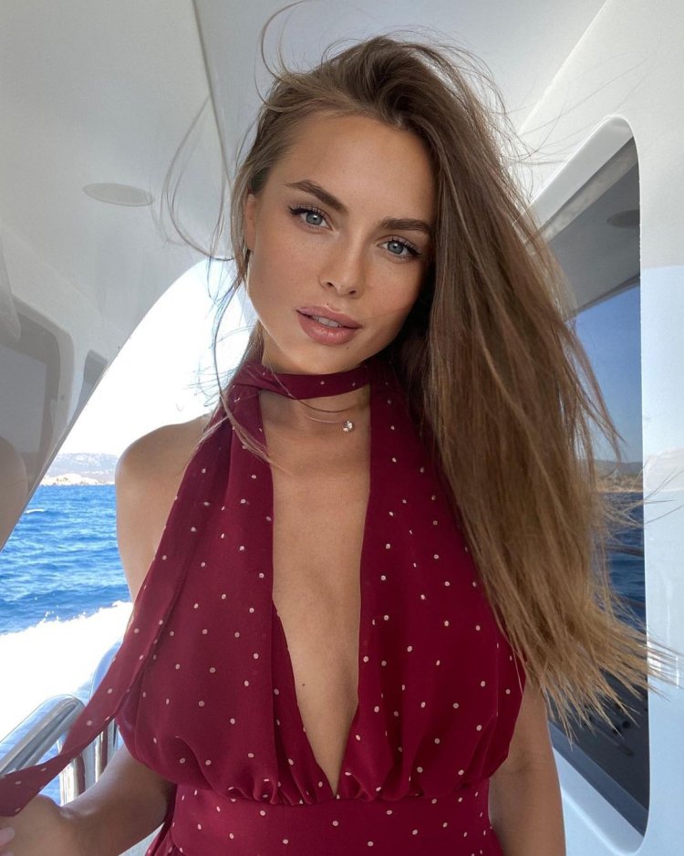 Даша Погадаева модель