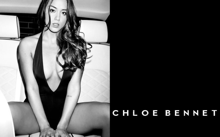 Хлоя Беннет в Нижнем белье