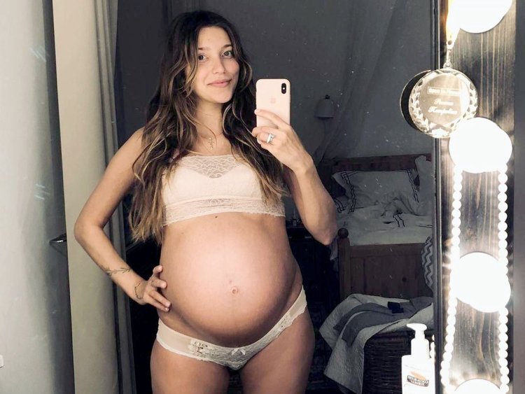 Беременная Регина Тодоренко