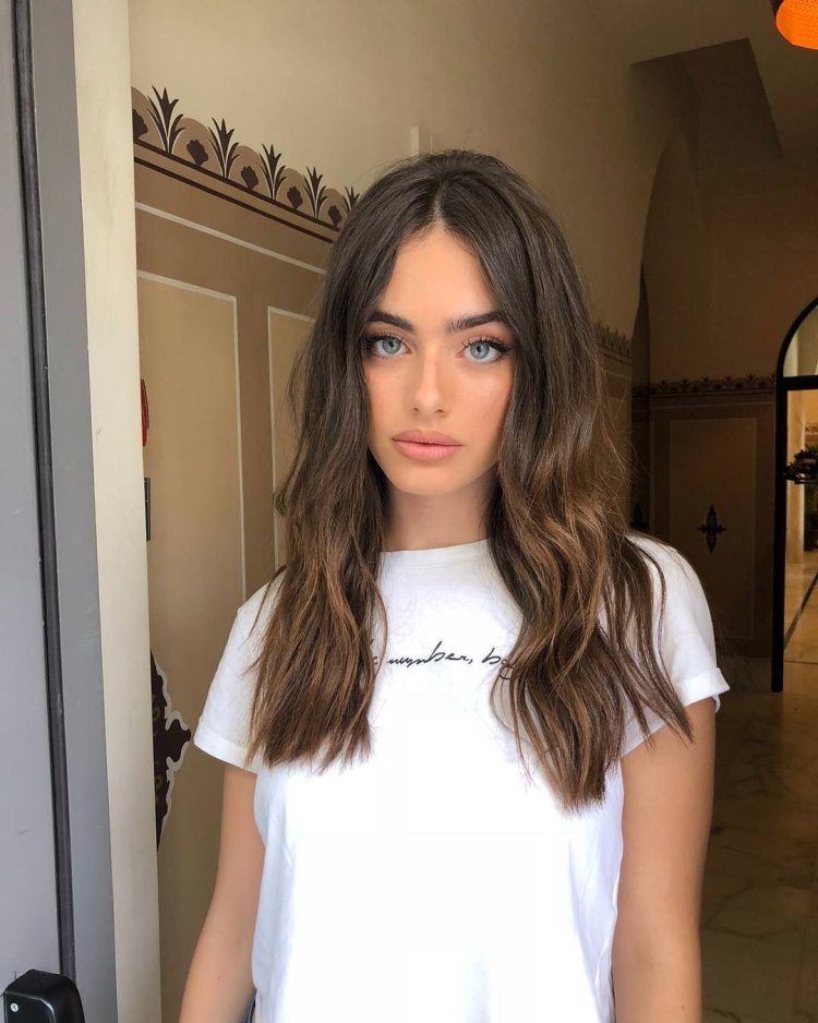 Яэль Шелбия